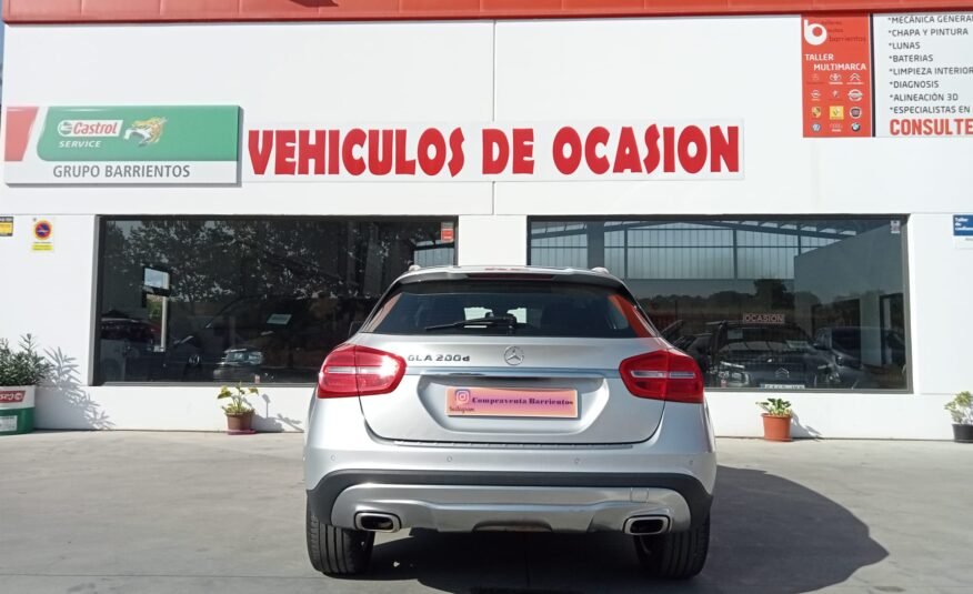 MERCEDES-BENZ Clase GLA 200 d Urban 5p.