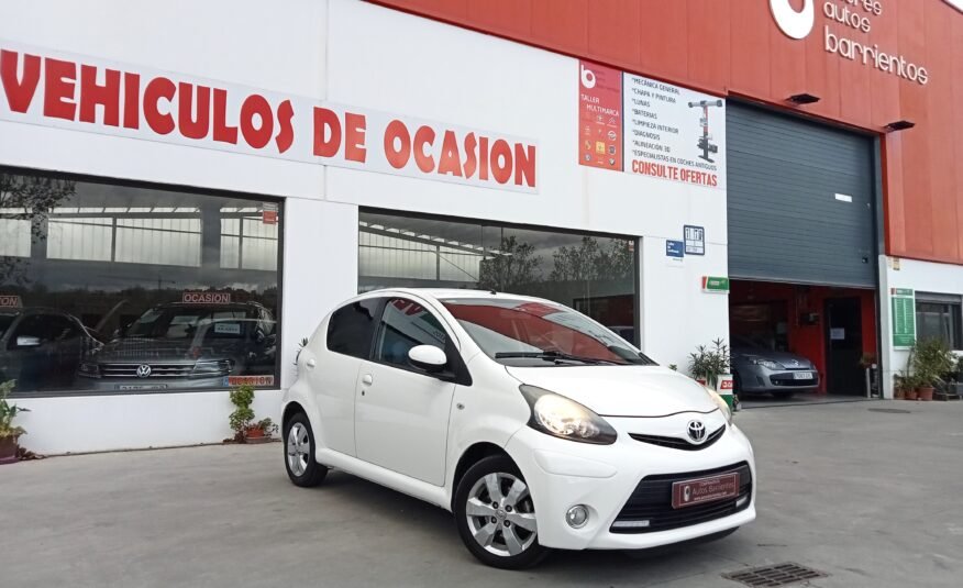 TOYOTA Aygo 70 LIVE